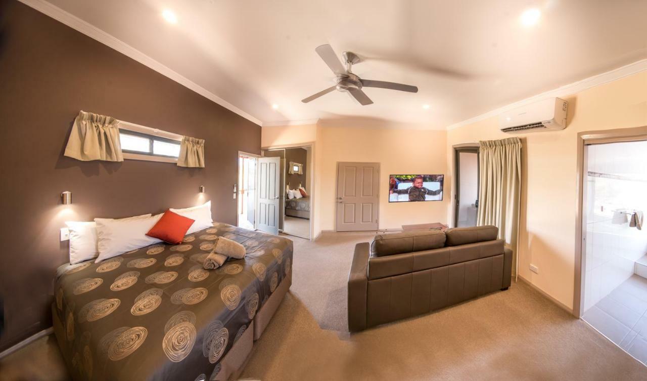 Broken Hill Outback Resort Екстериор снимка